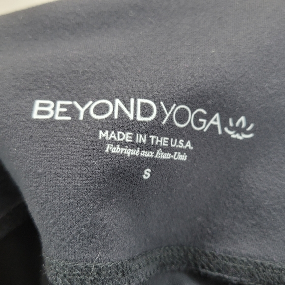 Beyond Yoga Back Me Up High-waisted leggings Size small - Picture 7 of 7